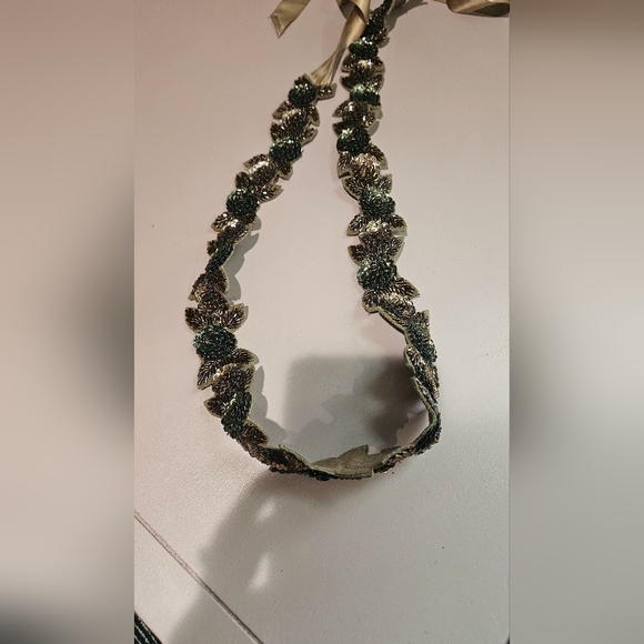 Sequin Floral Design Belt With Satin Ash Tie Adjustable. - Picture 6 of 9